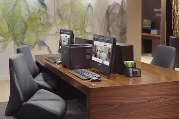 هتل Sonesta Select Atlanta Airport North