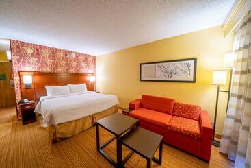 هتل Iowa Inn Bettendorf Quad Cities