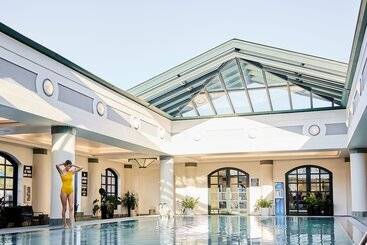 هتل The Charleston Place