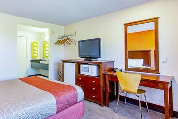 Motel 6 Pendleton, Or  West
