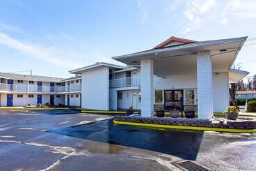 Motel 6 Pendleton, Or  West