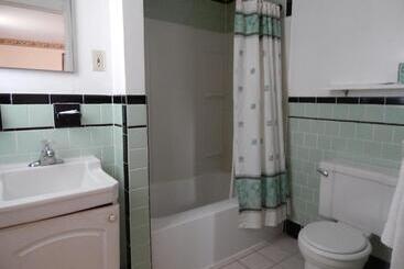모텔 Knights Inn Centerville Cape Cod Area