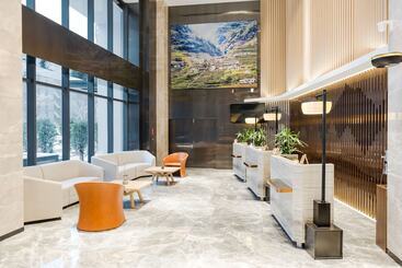 Atour Hotel North High Speed Railway Station Xi An