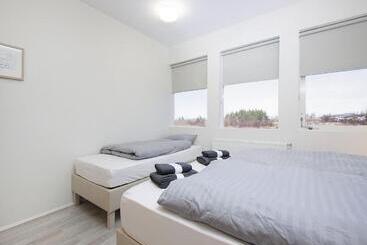 تختخواب و صبحانه Kef Guesthouse By Keflavík Airport
