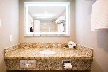 Best Western Barons Hotel & Conference Centre