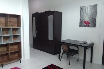 مسافرخانه Co. Living Suite