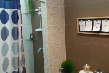 مسافرخانه Co. Living Suite