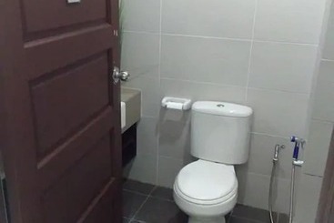 مسافرخانه Co. Living Suite