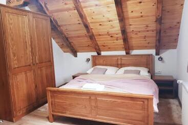 בית מלון כפרי Guesthouse Green Valley