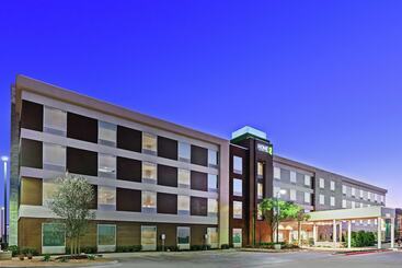 هتل Home2 Suites By Hilton Abilene