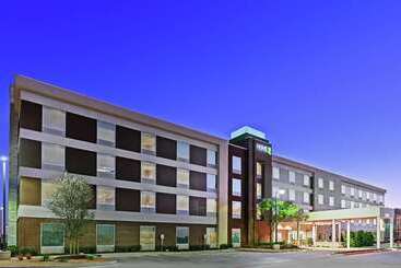 هتل Home2 Suites By Hilton Abilene