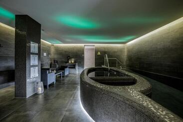 هتل Island – Spa & Wellness