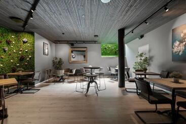 هتل Island – Spa & Wellness