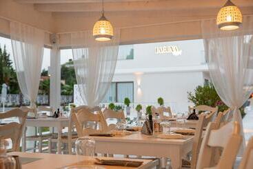 هتل Laguna Resort