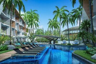 هتل Wyndham Grand Nai Harn Beach Phuket