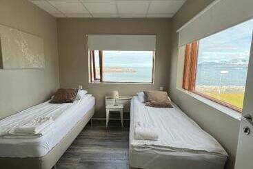 پانسیون Við Hafið Guesthouse