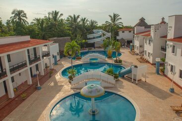 هتل Villa Azul