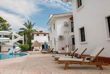 هتل Villa Azul