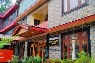 هتل Aurora Gangtok