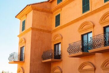 هتل Boutique Villa Toscana