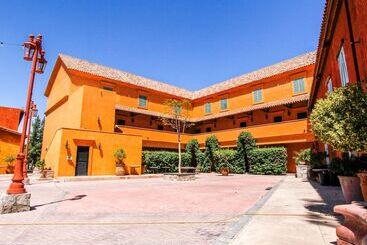 هتل Boutique Villa Toscana