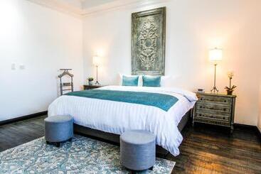 هتل Boutique Villa Toscana