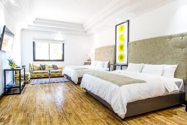 هتل Boutique Villa Toscana