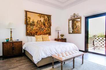 هتل Boutique Villa Toscana