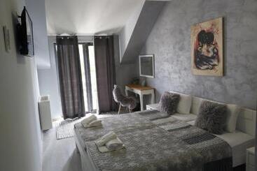 هتل Vonamor Rooms