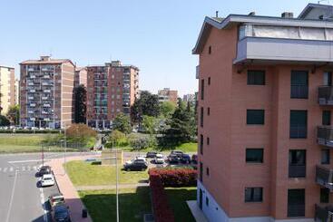 Пансион Sweet Home Milano B&b