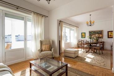 Carcavelos   Holiday Beach Apartment - Carcavelos
