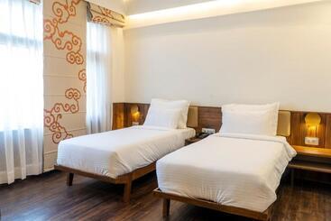 Pema Thang Guest House Mcleodganj - Kangra