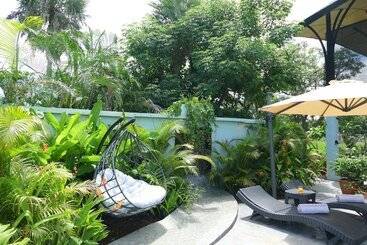 هتل Sanjana Resort And Spa