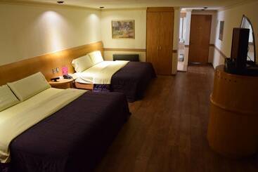 هتل & Suites La Marquesa