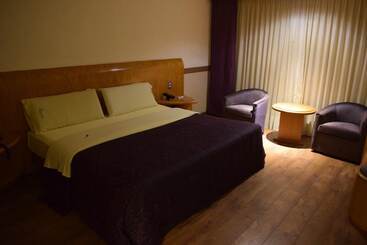 هتل & Suites La Marquesa