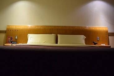 هتل & Suites La Marquesa