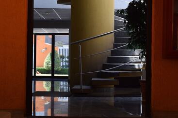 هتل & Suites La Marquesa