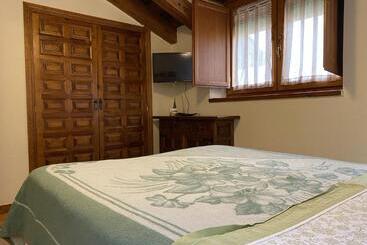Pension Trescasas