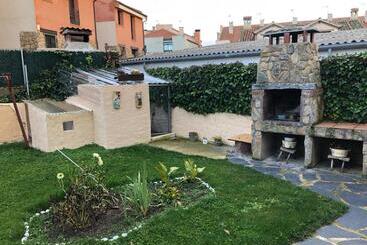 Pension Trescasas