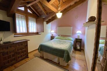 Pension Trescasas