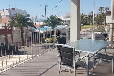 Spacious Apartment With Sea View In El Grau De Moncofa 108m² - Moncofa