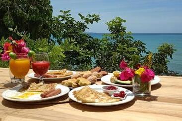 تختخواب و صبحانه Jabar Lodge