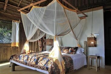 تختخواب و صبحانه Jabar Lodge