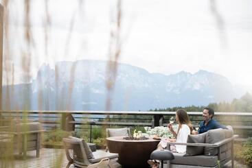 هتل Adler Lodge Ritten