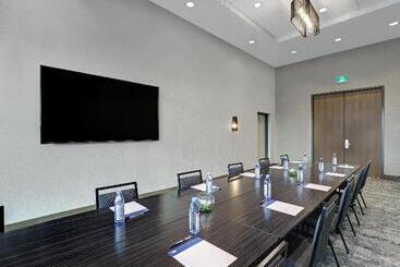 هتل Candlewood Suites   Kingston West, An Ihg