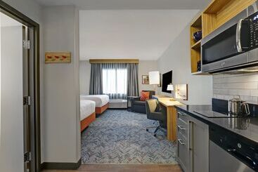هتل Candlewood Suites   Kingston West, An Ihg