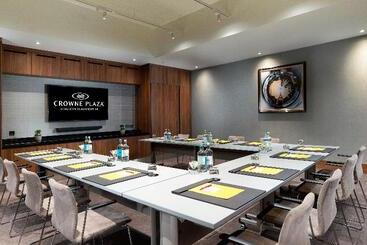 هتل Crowne Plaza London Heathrow T4, An Ihg