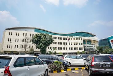 هتل Oyo Flagship 755 Appartel Grand Dhika City