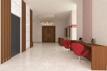 هتل Ramada By Wyndham Van