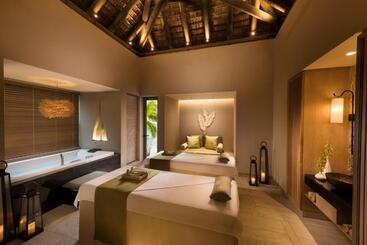 Anantara Iko Mauritius Resort & Villas